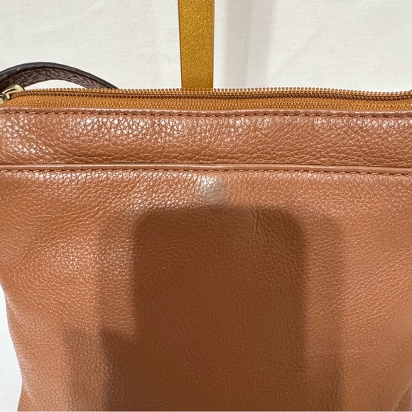 Michael Kors brown leather crossbody bag with gold-tone hardware - Picture 6 of 16
